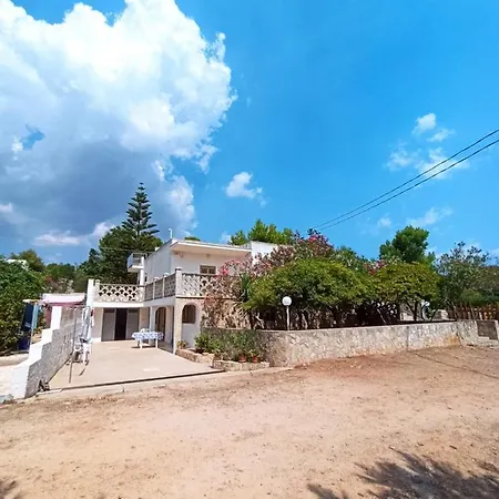 Holiday home Maria Torre Vado